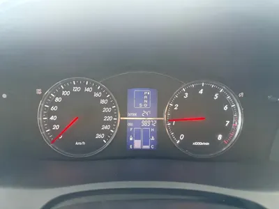 Toyota Reiz