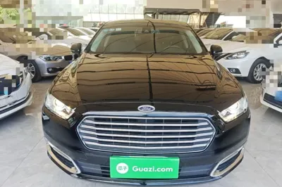 Ford Taurus