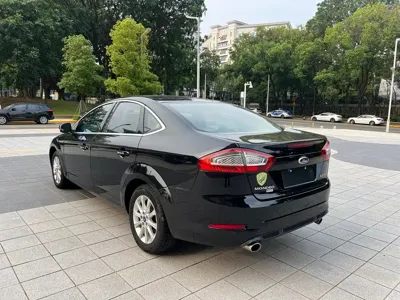 Ford Mondeo Zhisheng