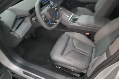 Xpeng P7
