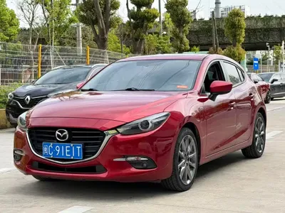 Mazda 3 Axela