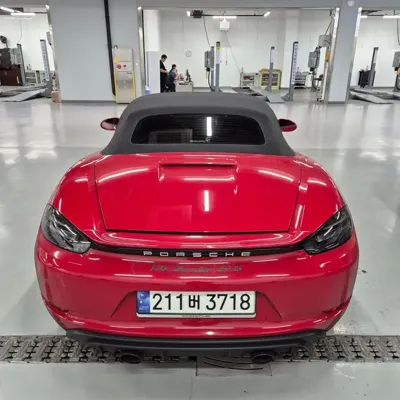 Porsche 718