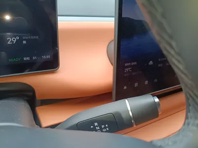Leapmotor C16