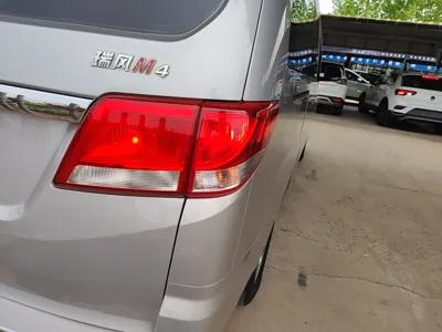 JAC Refine M4
