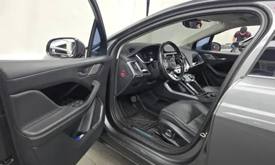 Jaguar I-Pace