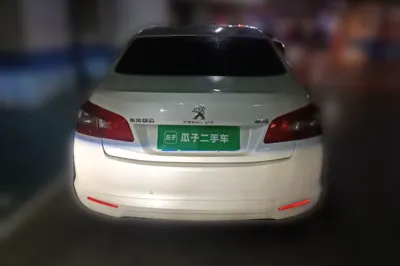 Peugeot 408