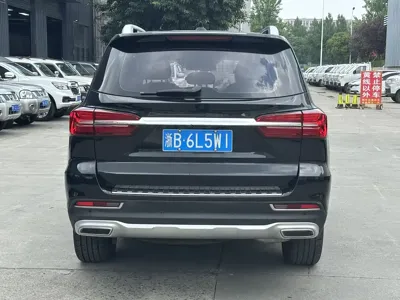 Roewe RX8