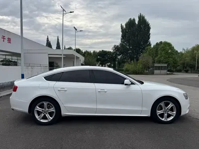 Audi A5 (Import)