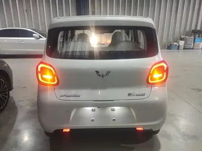 Wuling MINIEV