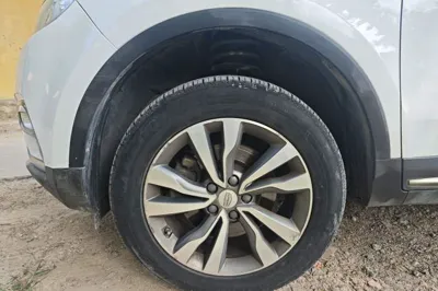 Geely Auto Emgrand X7 Sport