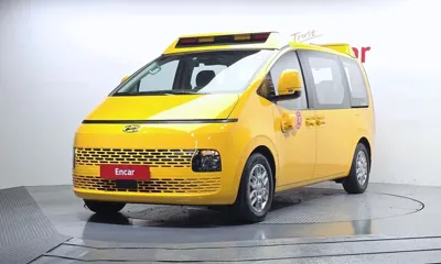 Hyundai Staria