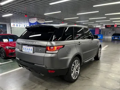 Land Rover Sport