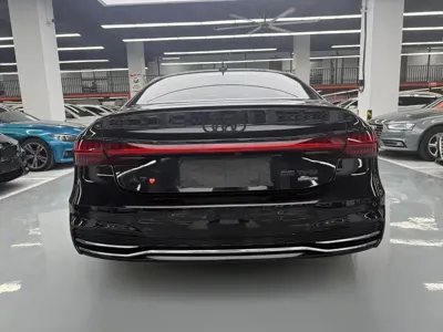 Audi A7L