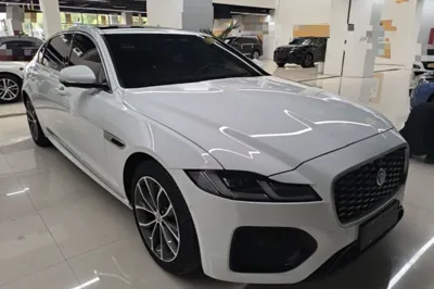 Jaguar XFL