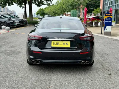 Maserati Ghibli