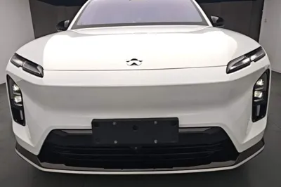 Nio EC6