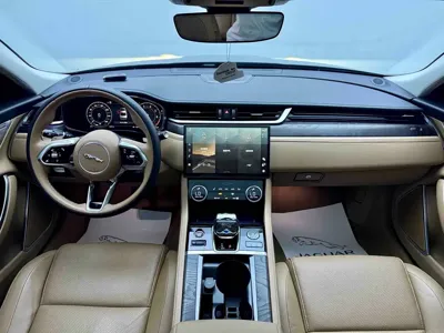 Jaguar XFL