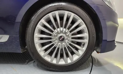 Kia K9