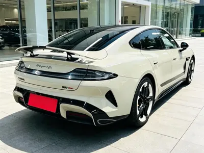 Xiaomi SU7