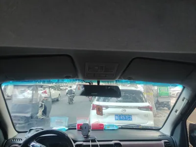 Dongfeng Xiaokang C37