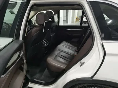 BMW X5 (Import)
