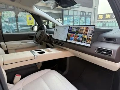 Li Auto Li MEGA