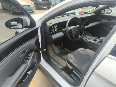 BYD Qin L