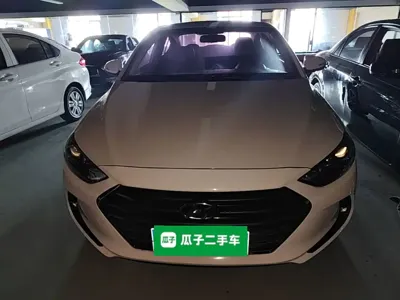 Hyundai Elantra