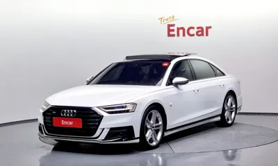 Audi S8
