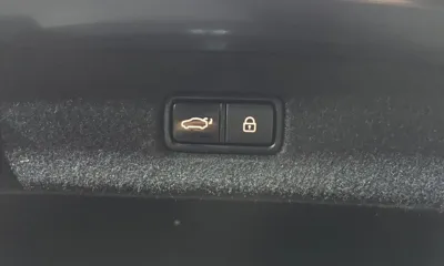 Genesis EQ900