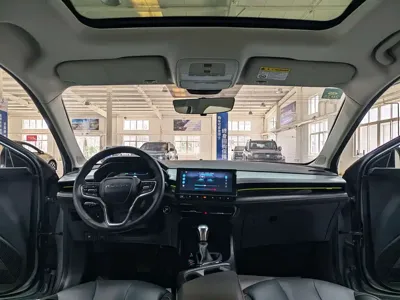 Roewe i5