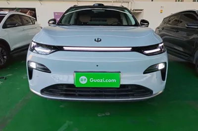 Leapmotor C11