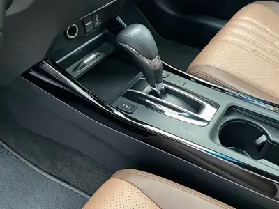 Honda Jade