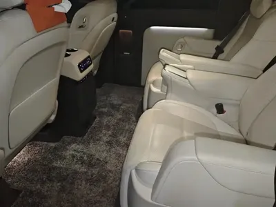 Li Auto Li MEGA