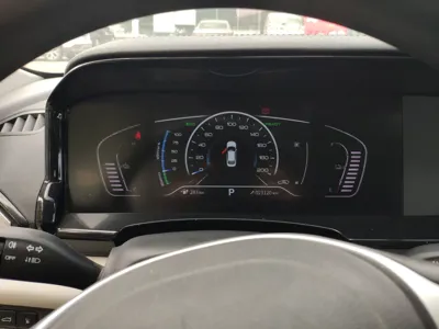 Dongfeng Aeolus E70