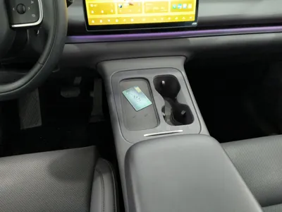 Leapmotor C10
