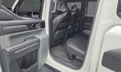 Kia Tasman
