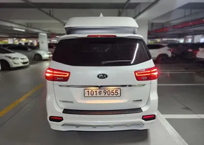Kia Canival