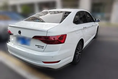 Volkswagen Sagitar
