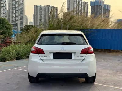 Peugeot 308S