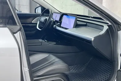 Xpeng P7