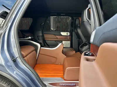 Lincoln Navigator