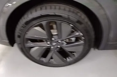 Li Auto L9