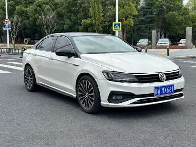 Volkswagen Lamando