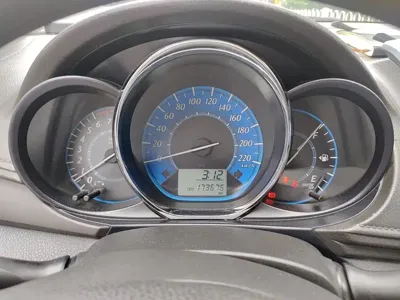 Toyota Yaris L