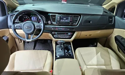 Kia Canival