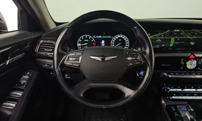 Genesis EQ900