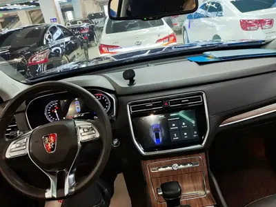 Roewe RX8