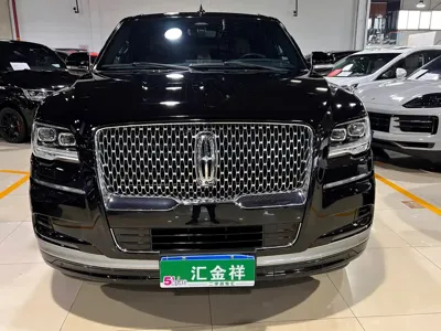 Lincoln Navigator
