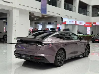 Lynk & Co 领克10